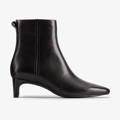 Clarks Edina Up In Black