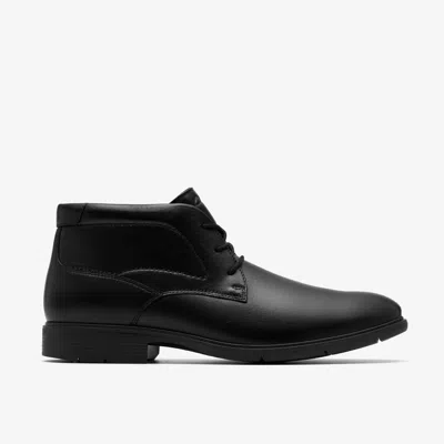 Clarks Eldredge Mid In Black