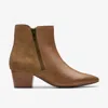 Clarks Ellanie Vibe In Beige