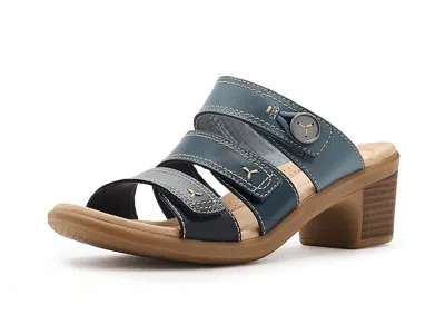 Clarks Emily 2 Adella In Blue