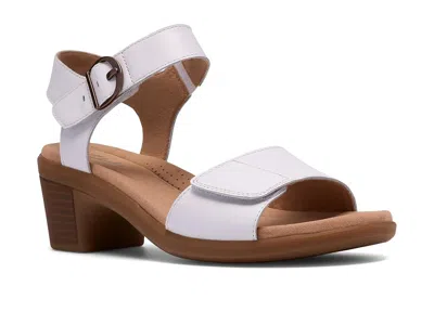 Clarks Emily 2 Amanda In White