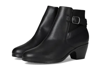 Clarks Emily 2 Lux In Black