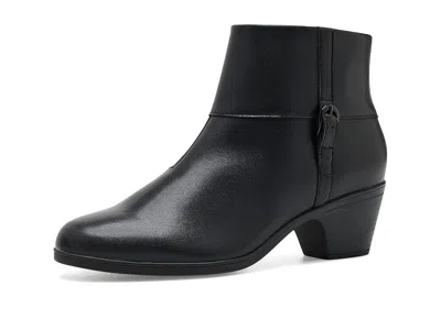 Clarks Emily 2 Style Women's Boots Black Leather: 6 B - Medium