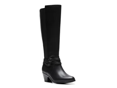 Clarks Emily Dream Boot In Black