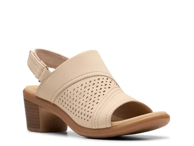 Clarks Emily Mist Sandal In Neutral