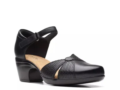 Clarks Emily Rae Pump In Black