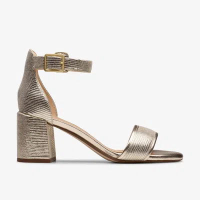 Clarks Ezoria Mae In Beige
