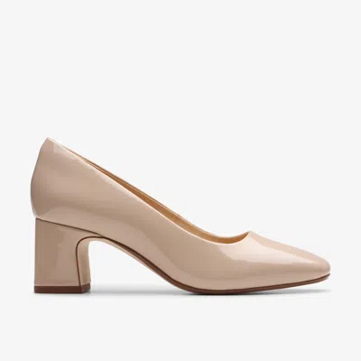 Clarks Fernie Court
