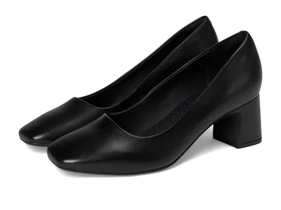 Clarks Fernie Court In Black