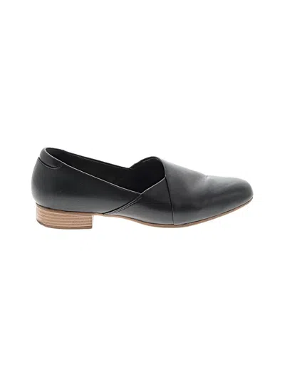 Pre-owned Clarks Flats In Black