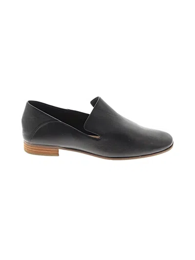 Pre-owned Clarks Flats In Black