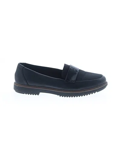 Pre-owned Clarks Flats In Black