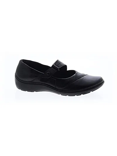 Pre-owned Clarks Flats In Black