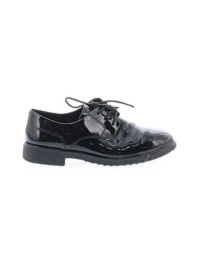 Pre-owned Clarks Flats In Black