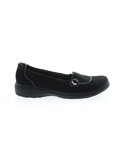 Pre-owned Clarks Flats In Black