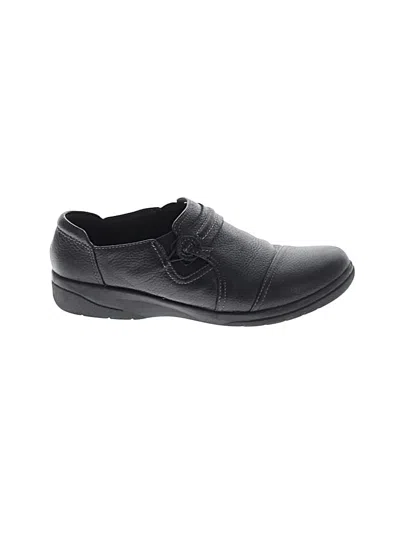 Pre-owned Clarks Flats In Black