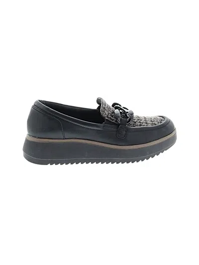 Pre-owned Clarks Flats In Black