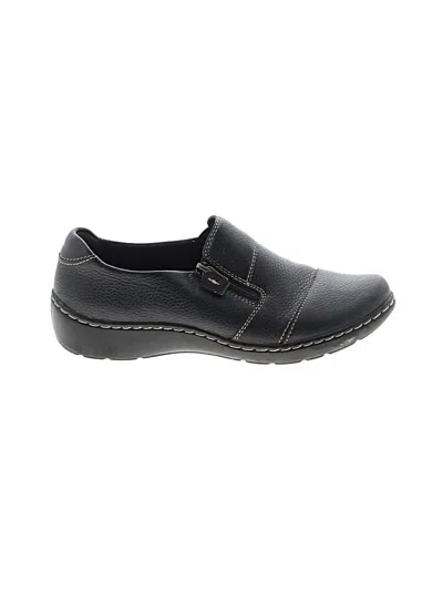 Pre-owned Clarks Flats In Black