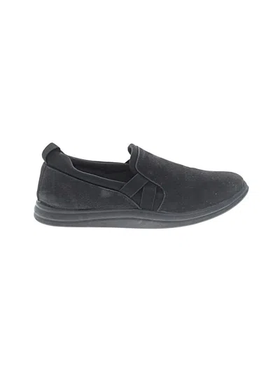 Pre-owned Clarks Flats In Black