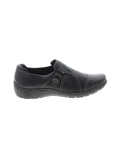 Pre-owned Clarks Flats In Black