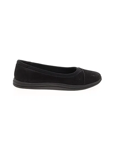 Pre-owned Clarks Flats In Black