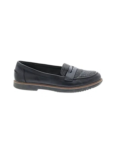 Pre-owned Clarks Flats In Black