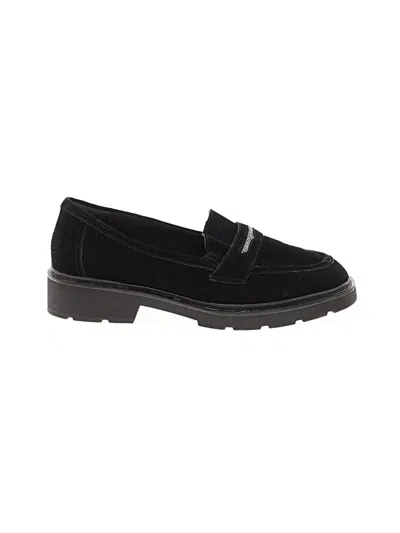 Pre-owned Clarks Flats In Black