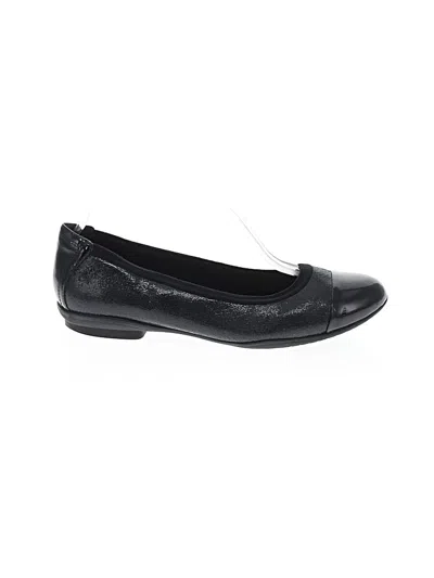 Pre-owned Clarks Flats In Black