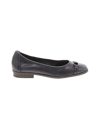 Pre-owned Clarks Flats In Blue