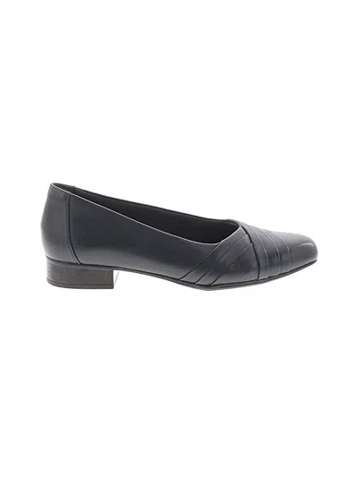Pre-owned Clarks Flats In Blue