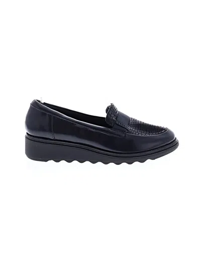 Pre-owned Clarks Flats In Blue