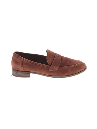 Pre-owned Clarks Flats In Brown