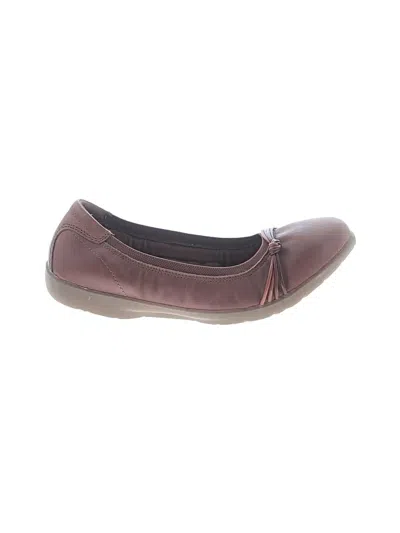 Pre-owned Clarks Flats In Burgundy