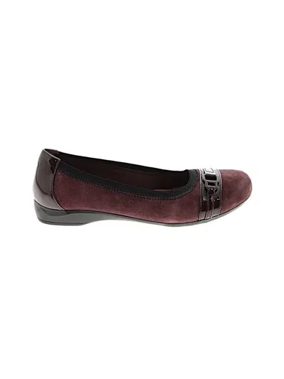 Pre-owned Clarks Flats In Burgundy