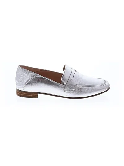 Pre-owned Clarks Flats In Gray
