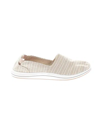 Pre-owned Clarks Flats In Ivory