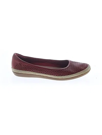 Pre-owned Clarks Flats In Red