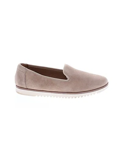 Pre-owned Clarks Flats In Tan