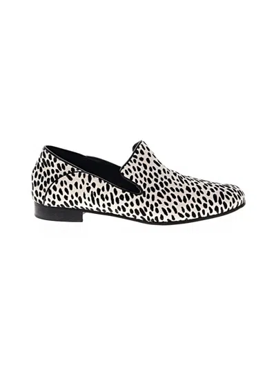 Pre-owned Clarks Flats In White