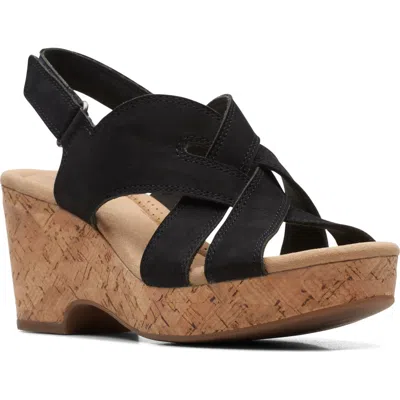 Clarks ® Giselle Flora Suede Platform Sandal In Black