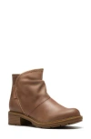 Clarks Hearth Sofia In Brown