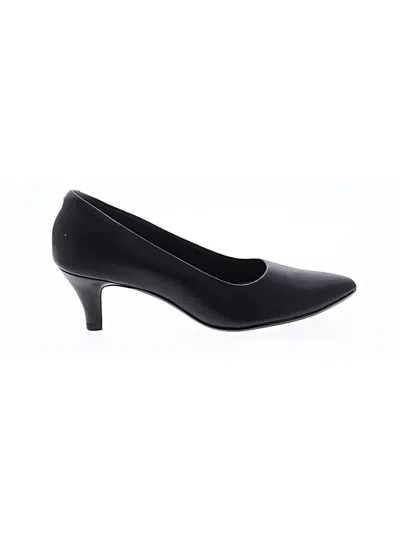 Pre-owned Clarks Heels In Black
