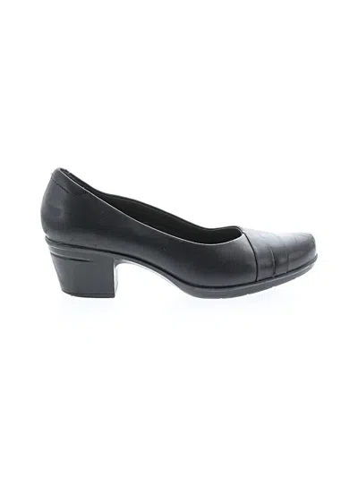 Pre-owned Clarks Heels In Black