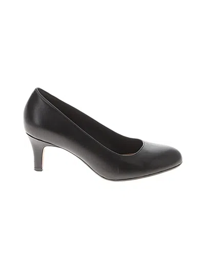 Pre-owned Clarks Heels In Black