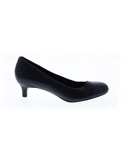 Pre-owned Clarks Heels In Black