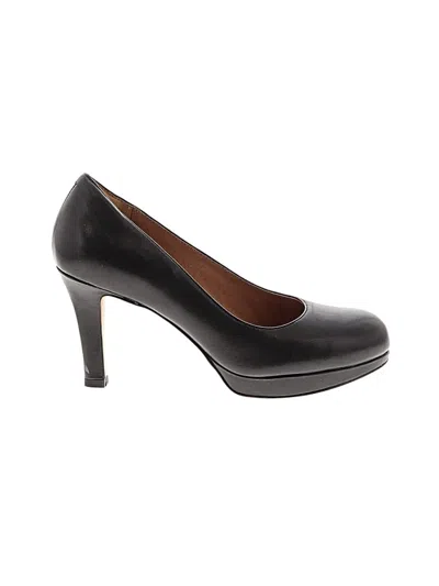 Pre-owned Clarks Heels In Black