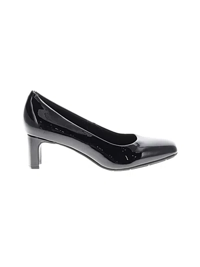 Pre-owned Clarks Heels In Black