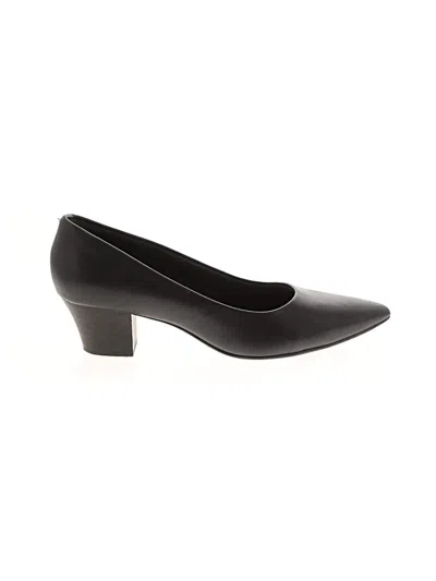 Pre-owned Clarks Heels In Black