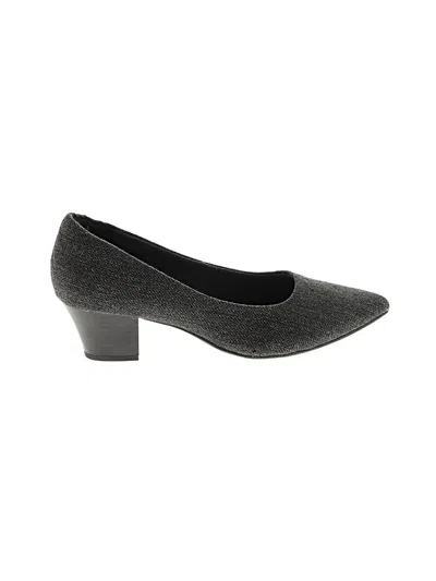 Pre-owned Clarks Heels In Black