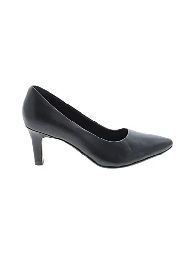 Pre-owned Clarks Heels In Black